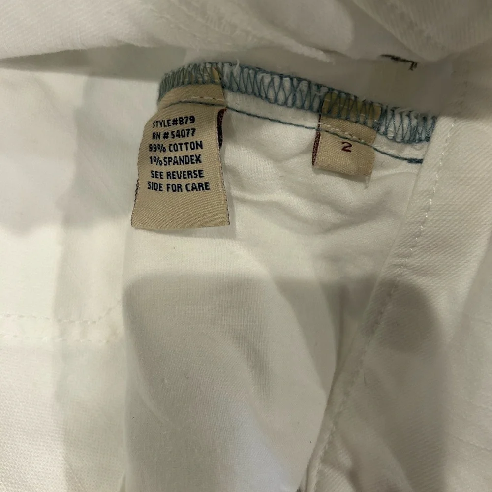 CAbi jeans size 2, white denim - Picture 6 of 8